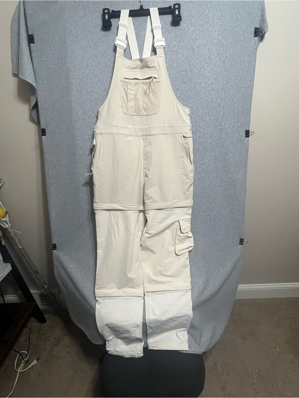 Outdoor Voices RecTrek Overalls Tan White Hiking Overalls Womens Small EUC